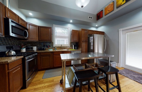 Central Colorado Springs House | Cozy Turn of the Century Home with Private Hot Tub