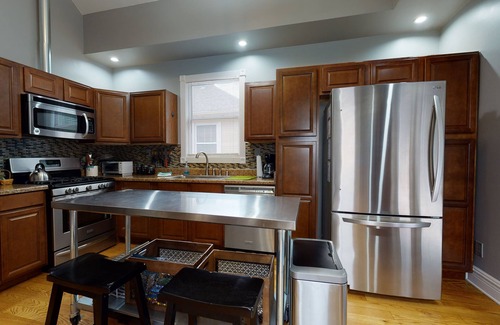 Central Colorado Springs House | Cozy Turn of the Century Home with Private Hot Tub