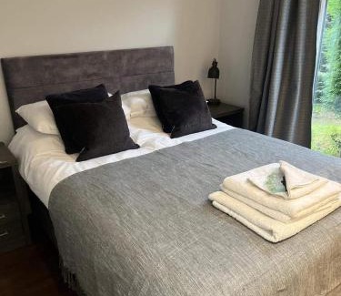 Sidmouth Ski Chalet | Cozy Two Bedroom Chalet in Sidmouth
