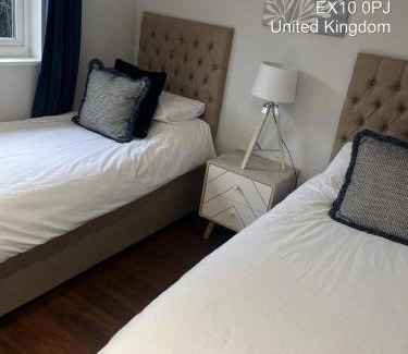 Sidmouth Ski Chalet | Cozy Two Bedroom Chalet in Sidmouth