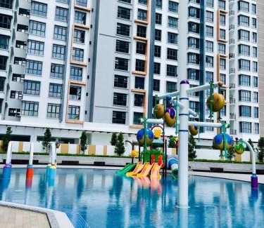 Penampang Apartment | Cozy Unit in Modern Condo 2B2B