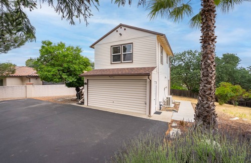 Paso Robles Apartment | Cozy Up to Downtown Paso Robles and Quiet Neighborhood