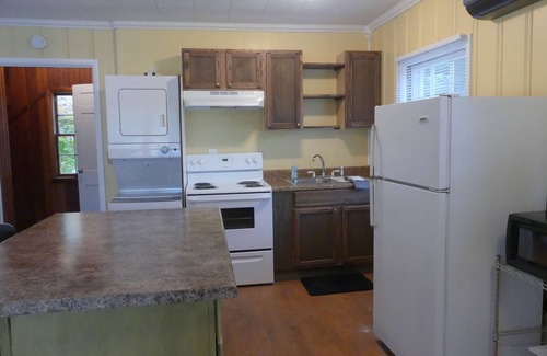 Frankfort Apartment | Cozy Urban Loft Near Downtown Frankfort
