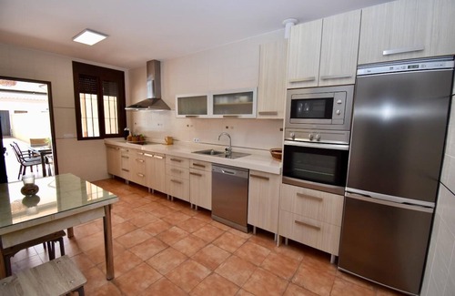 Los Gallos-Cerromolino Villa | Cozy Villa with private pool with garden and BBQ
