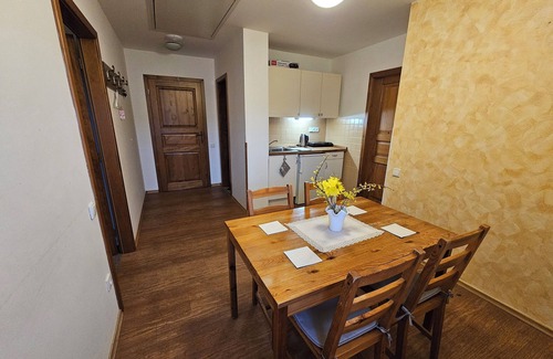 Rudnik Apartment | Cozy vacation home, close to the slopes and hiking trails