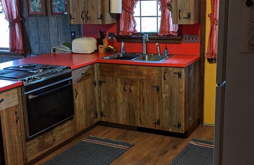 James Creek House | Cozy vacation near boat launch - Raystown Lake