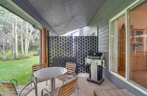 Edwards House | Cozy Vail Valley Townhome - Walk to Riverwalk!