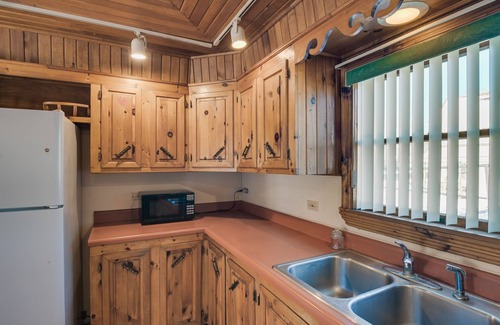 Van Buren Apartment | Cozy Van Buren Apartment w/Deck, Near ATV Trails!