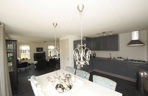 Hippolytushoef Villa | Cozy villa in Wieringer style near the Wadden Sea