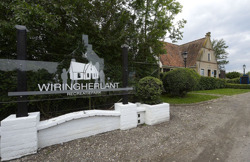 Hippolytushoef Villa | Cozy villa in Wieringer style near the Wadden Sea