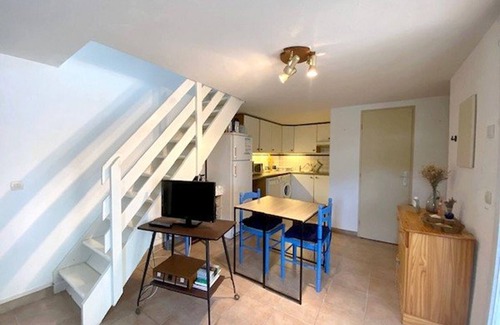 Le Barcares Villa | Cozy Villa with Garden, BBQ, Wi-Fi, Near Beach & Shops - Sleeps 6