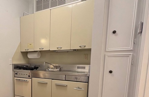 Greater Belhaven Apartment | Cozy Walkable Belhaven Studio