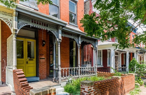 Jackson Ward House | Cozy walkable downtown retreat, 3 minutes to VCU