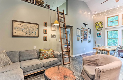 White Lake House | Cozy White Lake Home w/Patio, Deck & Grill!