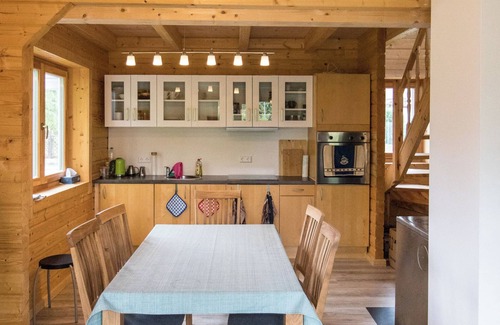 Hohenlychen Ski Chalet | Cozy wooden house at the Lychener Seenkreuz with large garden and terrace