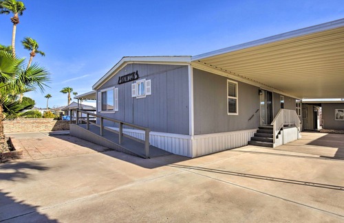 The Foothills Cottage | Cozy Yuma Retreat w/Furnished Patio & Grill!