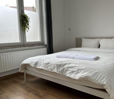 Brussels House | CozyRoom 5 Min from Gare du Midi