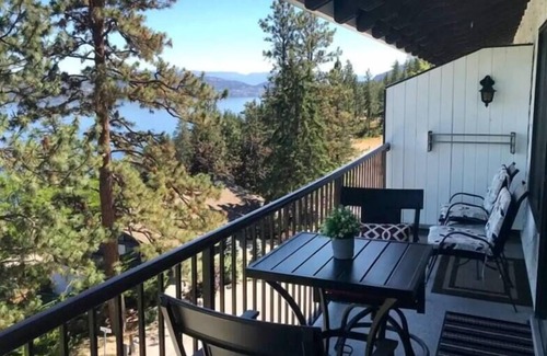 Central Okanagan Condo | Cozystay Lake Okanagan Resort