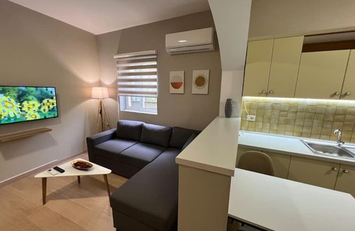 Tirana Apartment | Cozzy House - Villa
