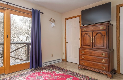Timberline Condo | CPE1-Lovely Chalet! Centrally Located! Pets Ok!