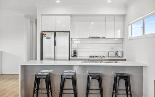 McCracken House | Cracken Views - With Space and Views