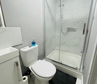 Barnt Green House | Cranmore Guest House