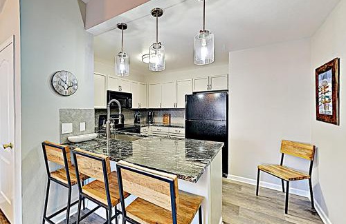 Edwards Apartment | Crazy Horse Condo