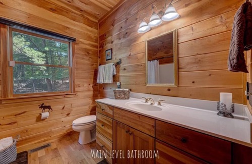 Morganton Cabin | Create Memories! Near Blue Ridge Lake*Hot Tub*Game Room*Firepit