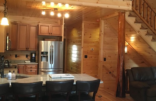 Burks Fork Cabin | Creekside Cabin, Willis, VA