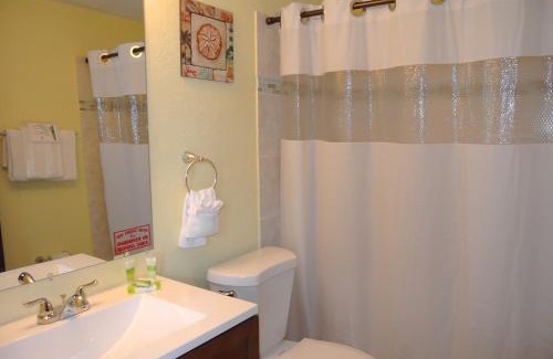 Tavernier Hotel | Creekside Inn Islamorada