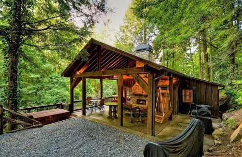 Cashes Valley House | Creekside R&R