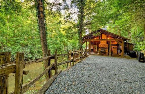 Cashes Valley House | Creekside R&R