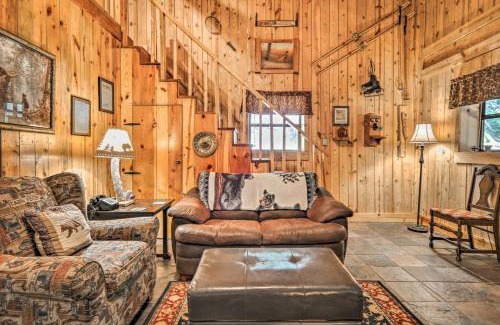 Gatlinburg - Pigeon Forge House | Creekside Smoky Mountain Paradise Less Than 1 Mi to Hiking