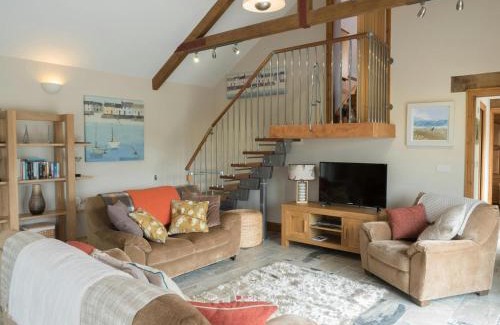 Llangynog House | Creigiau Cottage Llansteffan