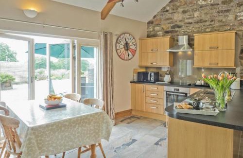 Llangynog House | Creigiau Cottage Llansteffan