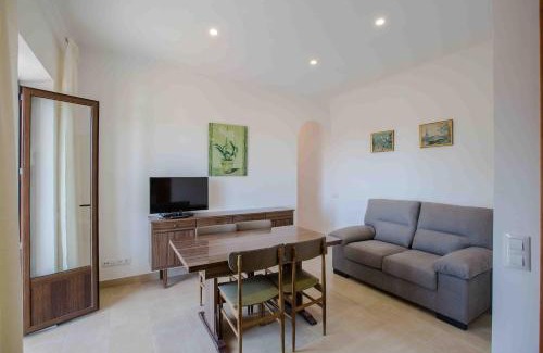 Creixell Apartment | Creixell Sea Views
