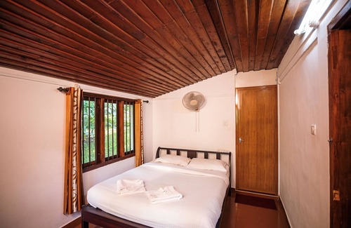 Kolagappara Hotel | Crescent Residency
