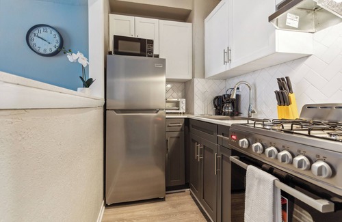 Midtown Apartment | Crest at Peachtree 503 spacious 1 Bd 1 Bth