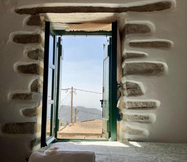 Ierapetra Apartment | Cretan Holiday Cottage