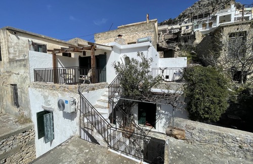 Agios Ioannis House | Cretan Holiday Home In Mountain Village Near The Sea/Vakantiewoning Kreta