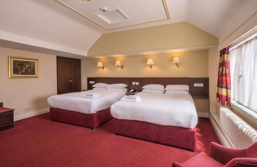 Crewe Hotel | Crewe Arms Hotel