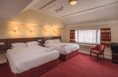 Crewe Hotel | Crewe Arms Hotel