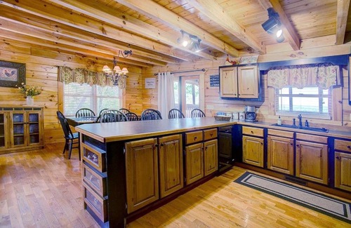 Dandridge House | Cricket Lane Cabin