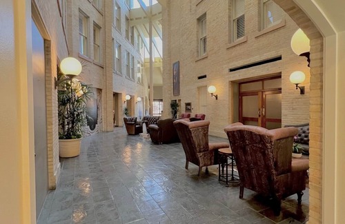 Downtown San Antonio Hotel | Crockett Hotel