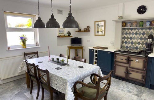 New Quay Cottage | CROGAL FARMHOUSE, family friendly, with open fire in New Quay