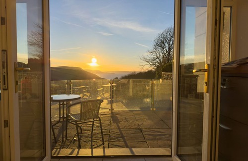 New Quay Cottage | CROGAL FARMHOUSE, family friendly, with open fire in New Quay