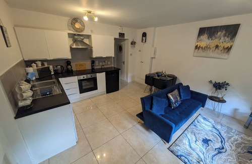 Ballycastle Apartment | Croisbéal, Dog Friendly Apartment, Sleeps 3 - Ballycastle
