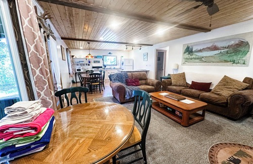 Bayfield Cabin | Croll Cabins-Armstrong Library- #5 at Vallecito Lake, private lawn, great views!