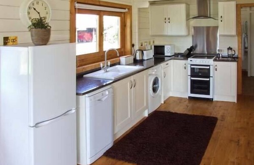 Pershore Cottage | CROPVALE LODGE, pet friendly, luxury holiday cottage in Pershore