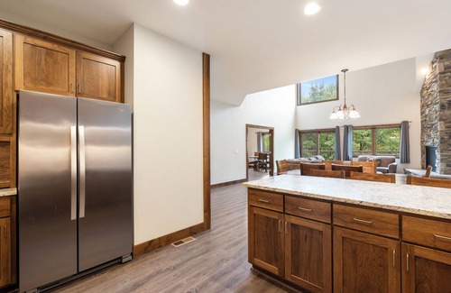 Crosslake Condo | Crosslake Townhome 830| Beach, Pool, Hot Tub